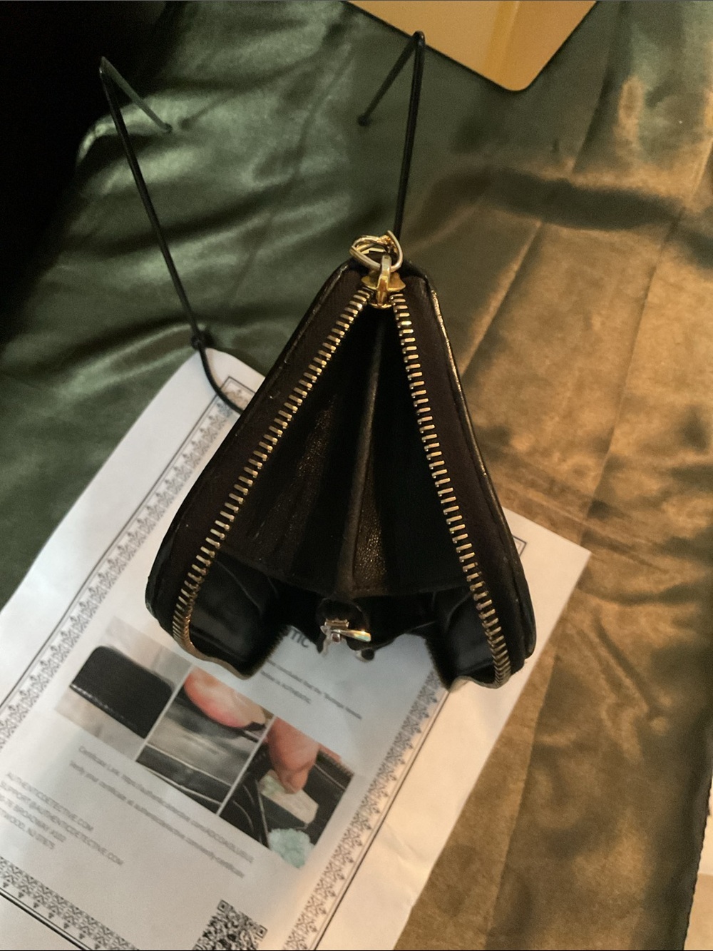Bottega Veneta Black Woven Zip-Around Tablet Case with Gold Zipper Pull - Picture 8 of 9